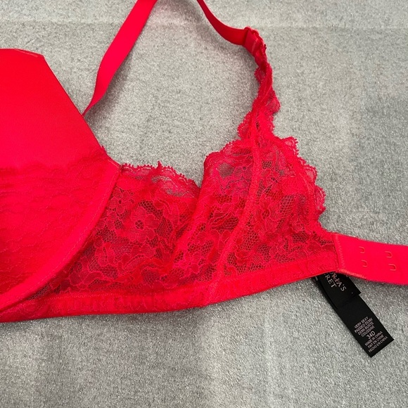 34D]Victoria's Secret Very Sexy Padded Demi Vibrant Red Lace Push Up Bra - Picture 2 of 6